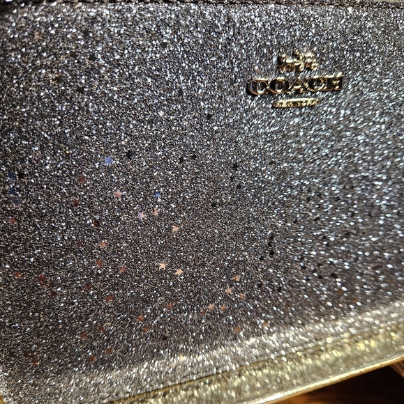 Coach Boxed Small Wristlet With Star Glitter - Picture 2 of 6